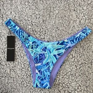 Vaya Island Size M Print Cove, Cheeky Reversible Swim Bottom Style Nemo